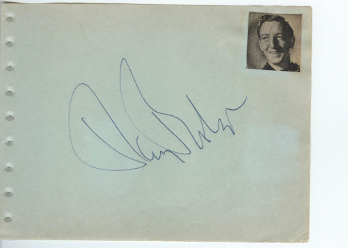 Ray Bolger (Scarecrow in The Wizard of Oz) Autograph
